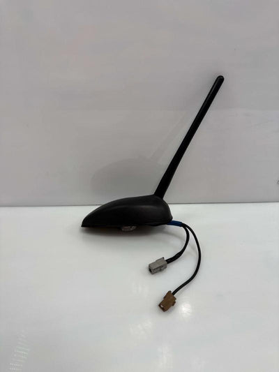 2011 Nissan Juke Antenna