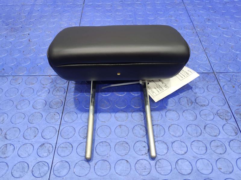 2012 Jeep Grand Cherokee Headrest