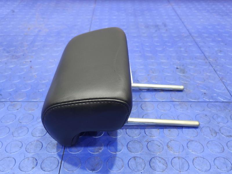 2012 Jeep Grand Cherokee Headrest