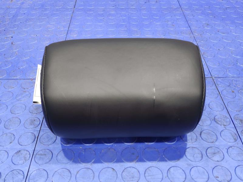 2012 Jeep Grand Cherokee Headrest