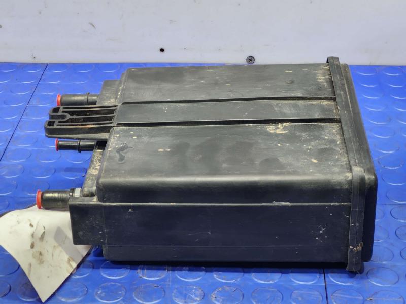 2012 GMC Yukon Evaporator Canister