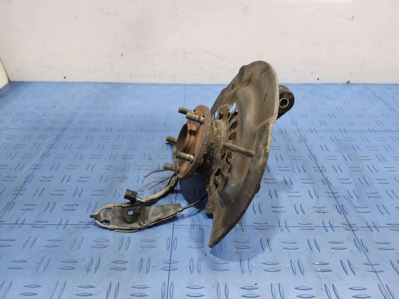 2013 Toyota Camry Spindle Knuckle Front