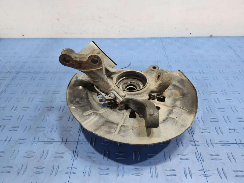 2013 Toyota Camry Spindle Knuckle Front