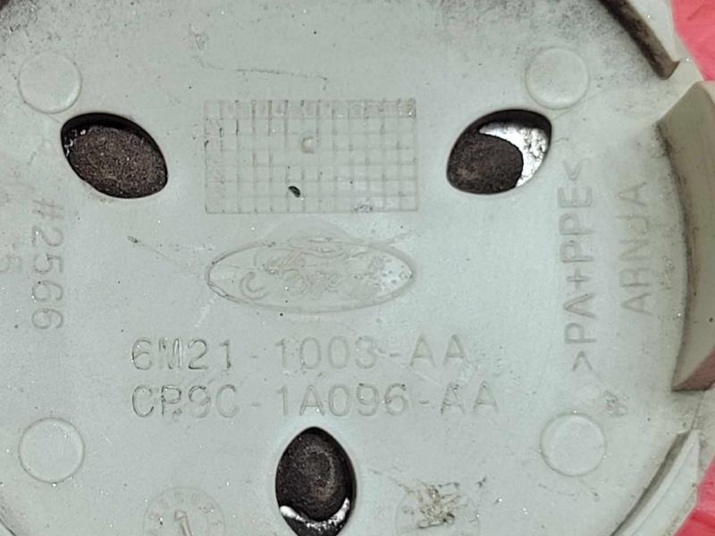 2014 Ford Fusion Center Cap