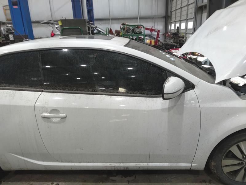 2013 Kia Forte Front Door