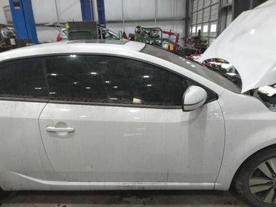 2013 Kia Forte Front Door