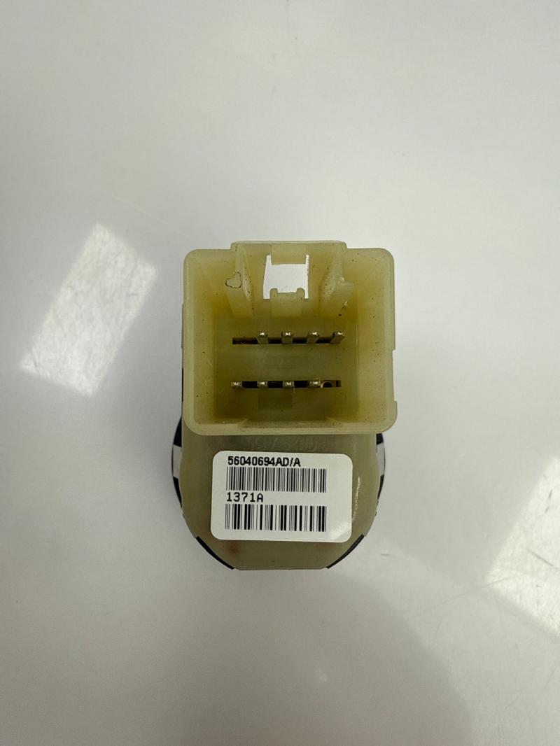 2011 Chrysler 200 Door Switch Front