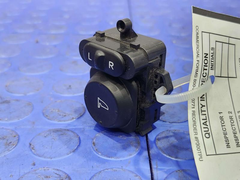 2011 Honda Pilot Door Switch Front