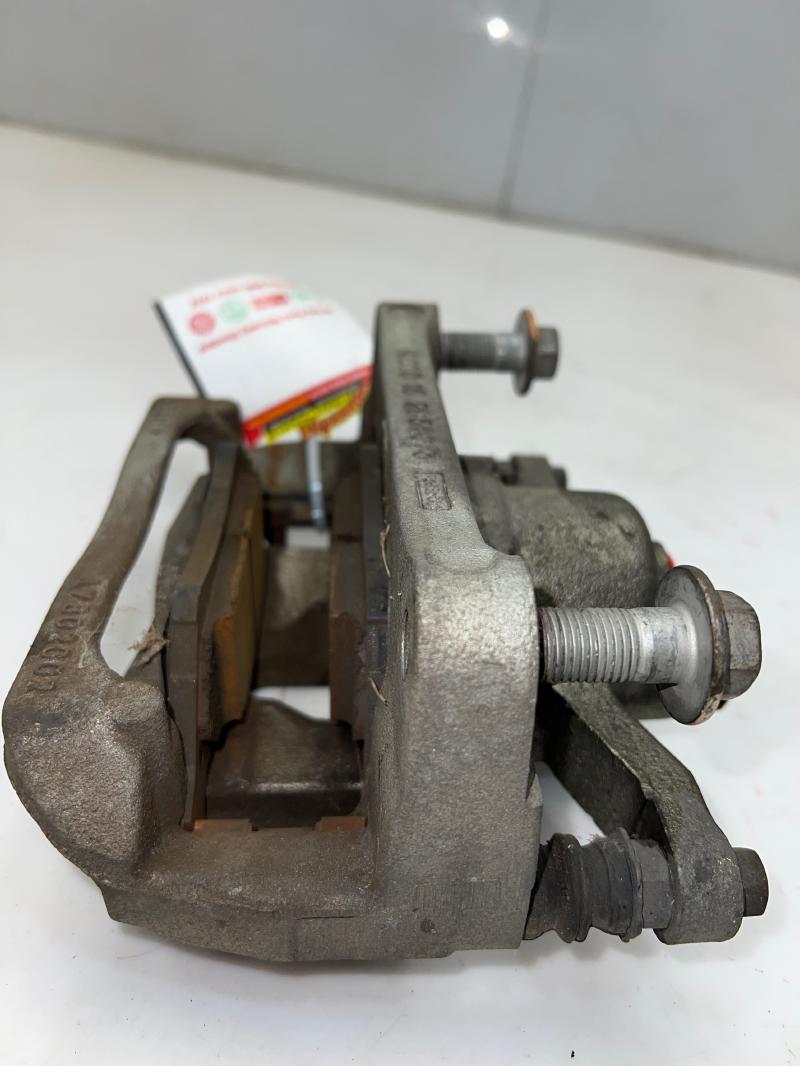 2016 Ford F-150 Caliper