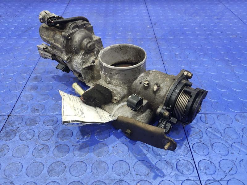 2004 Toyota Tundra Throttle Body/Valve Assy