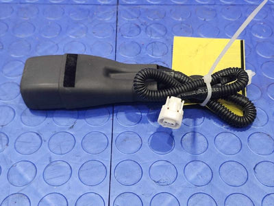 2016 Toyota Prius Front Seat Belt