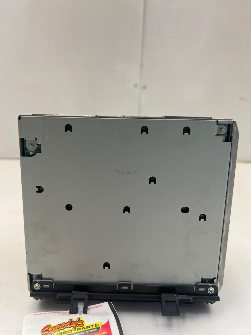 2009 Acura TSX Audio & Visual Equip.(Radio)
