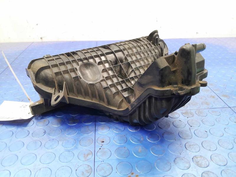2010 Toyota Prius Intake Manifold
