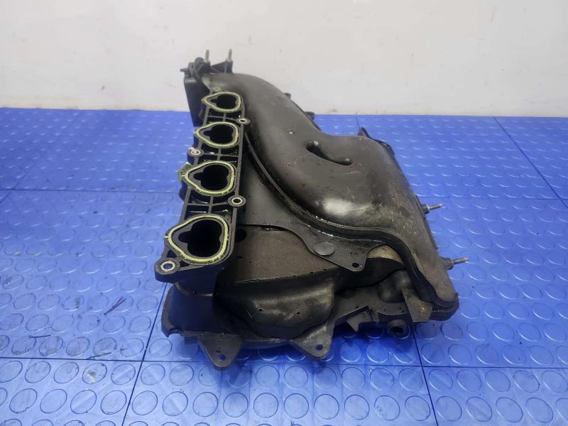 2016 Chrysler 200 Intake Manifold