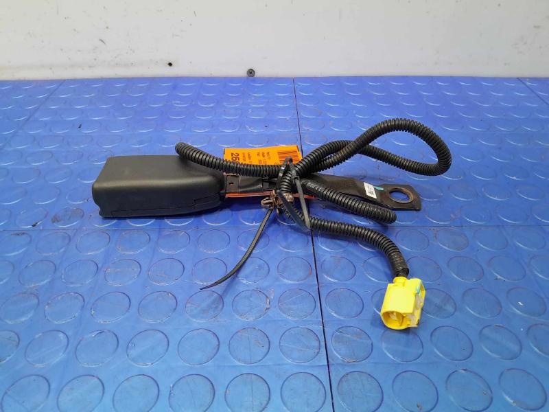 2020 Subaru Legacy Front Seat Belt