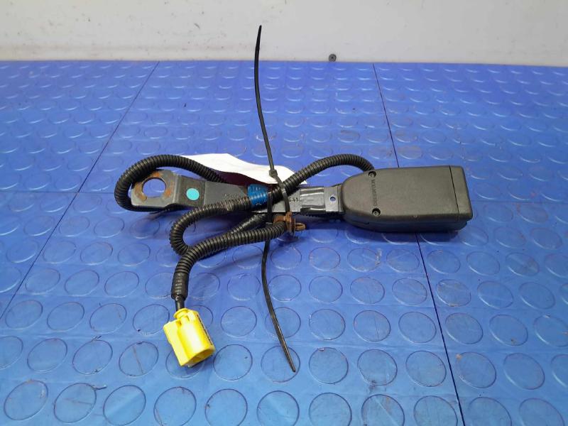 2020 Subaru Legacy Front Seat Belt