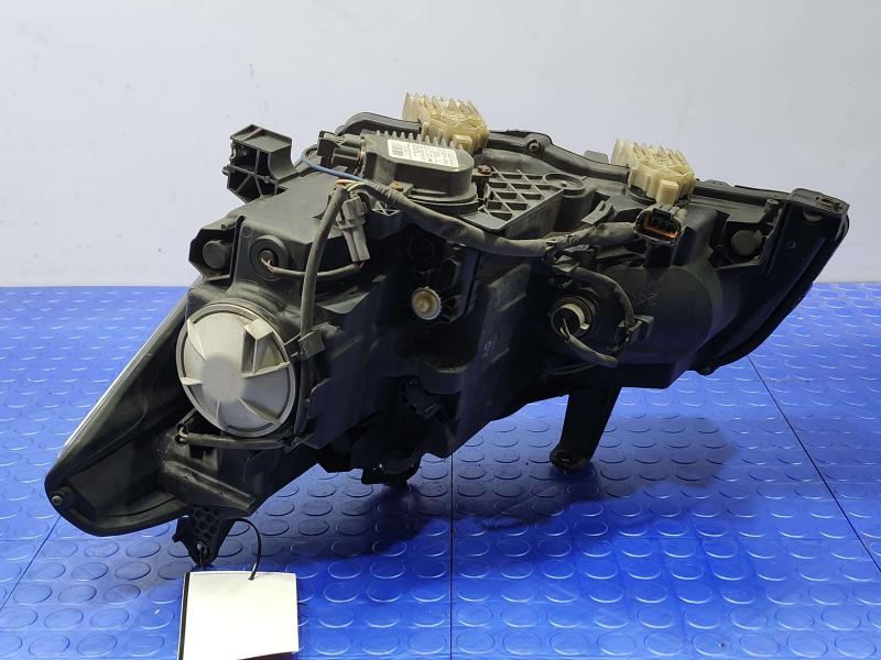 2011 Infiniti QX56 Headlamp Assembly