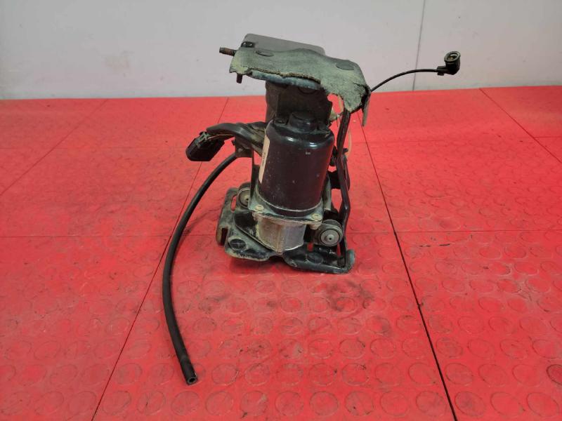 2013 GMC Yukon Air Ride Susp. Compressor
