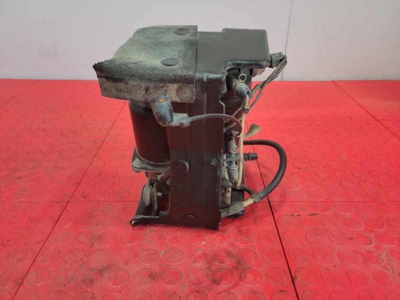 2013 GMC Yukon Air Ride Susp. Compressor