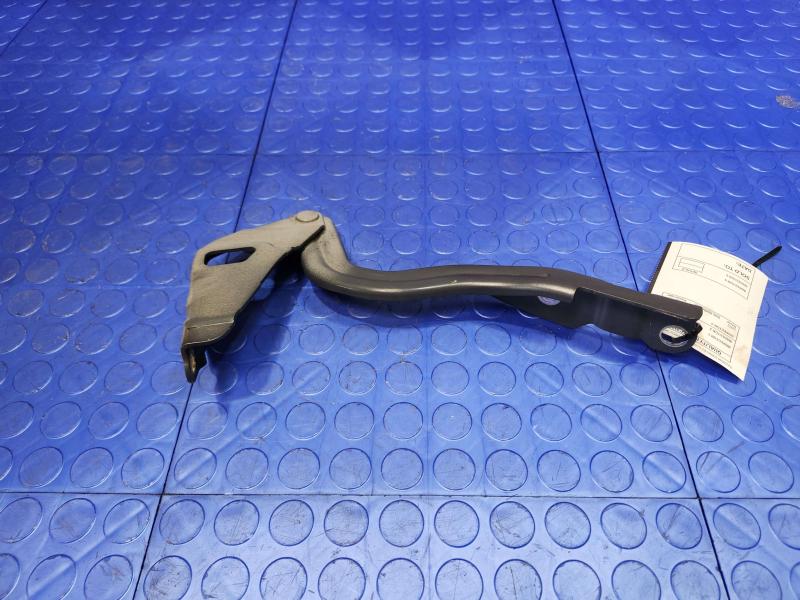 2013 Hyundai Accent Hood Hinge