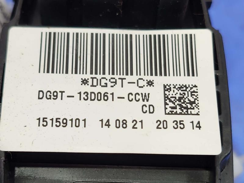 2015 Ford Fusion Headlight Switch (Dash Mtd)