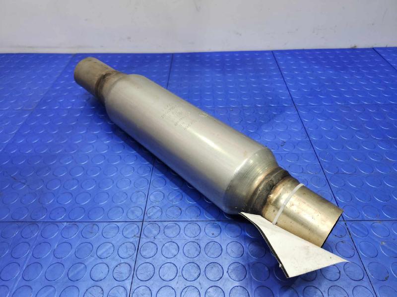 2014-2016 BMW 228i 2.0L Center Intermediate Exhaust Muffler OEM 18308606733