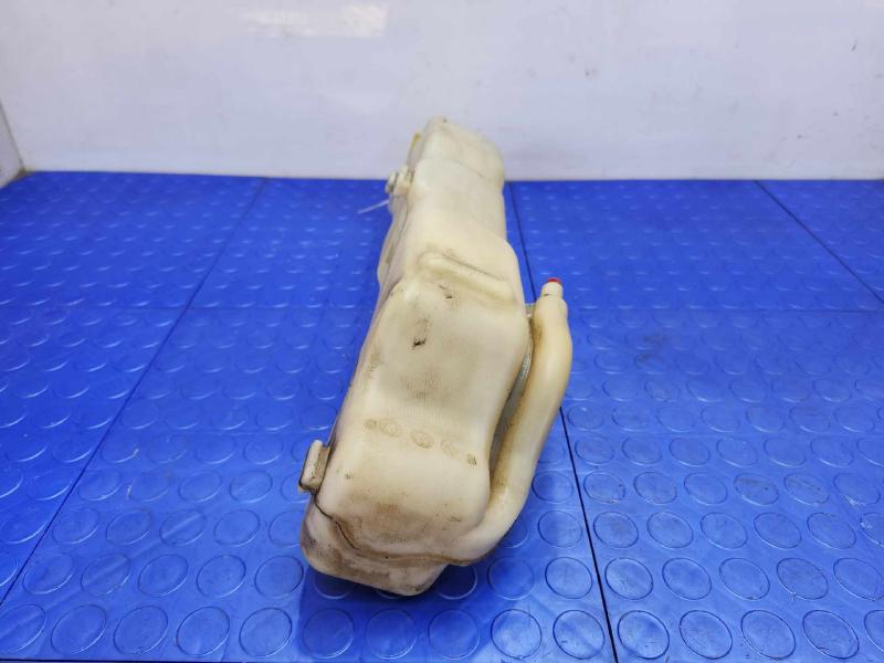 2009 Volkswagen Routan Coolant Recovery Bottle