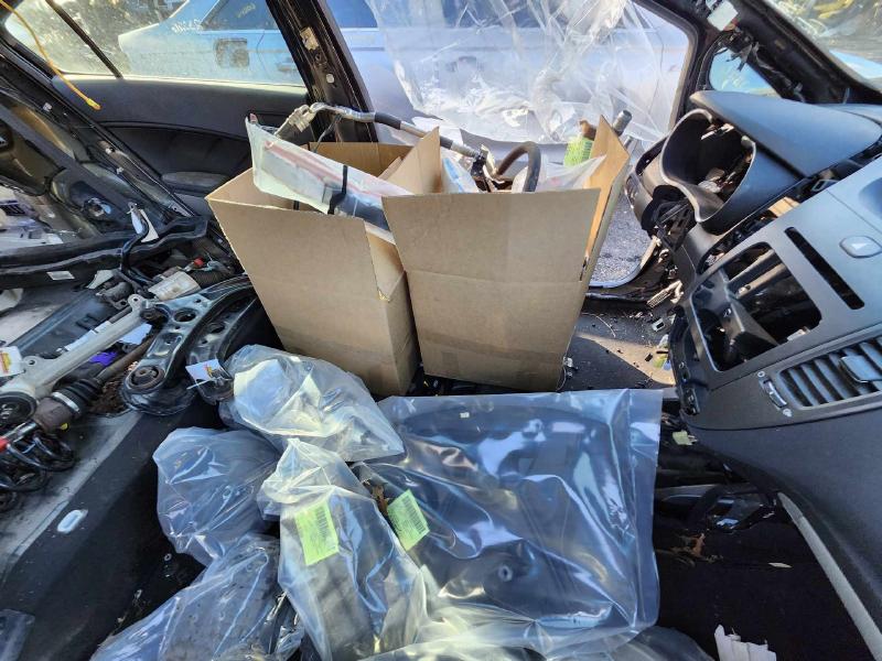 2015 Kia Forte Center Pillar
