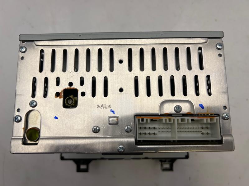 2015 Hyundai Sonata Radio Receiver AM FM CD MP3 Satellite 3.5" LCD OEM 96170C2000