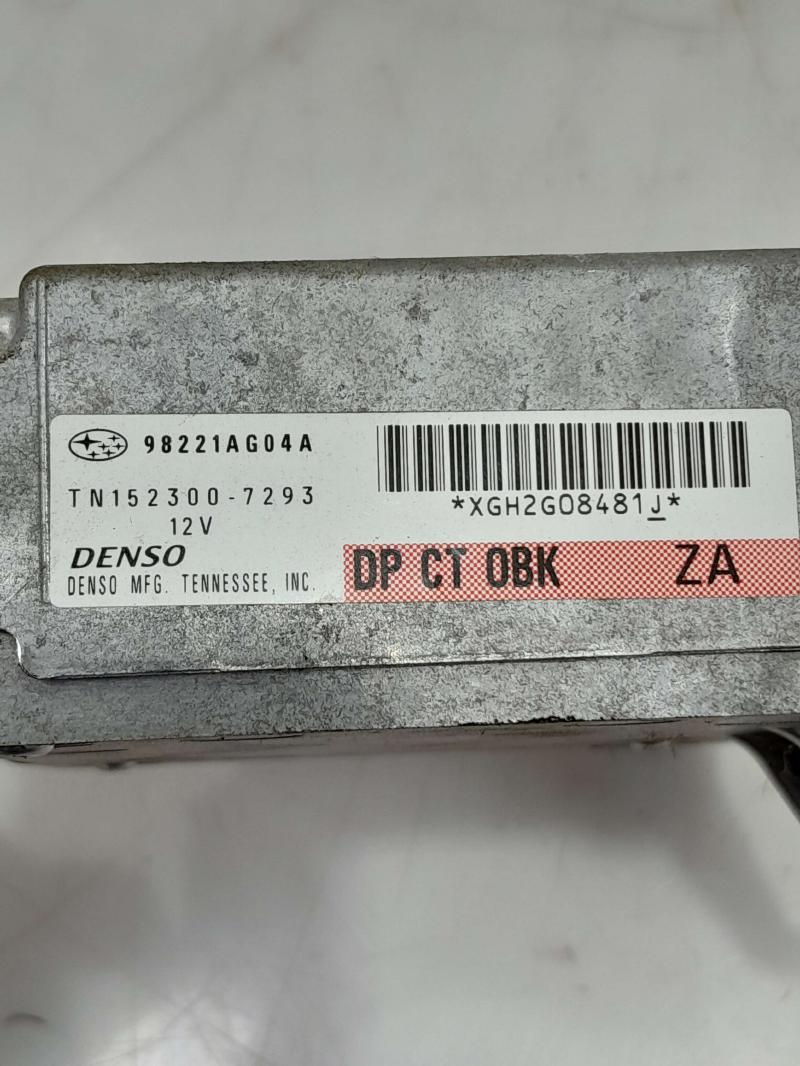 2005 Subaru Outback Wagon SRS Restraint Control Module OEM 98221AG04A