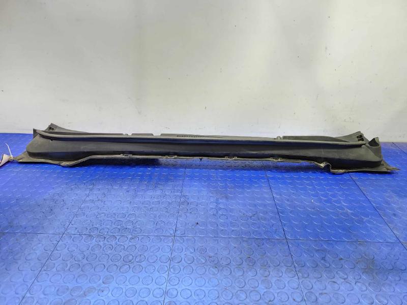2015-2019 Subaru Outback Subaru Legacy Cowl Grille Genuine OEM 91419AL05B