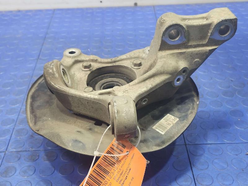 2014 Toyota Prius Spindle Knuckle Front