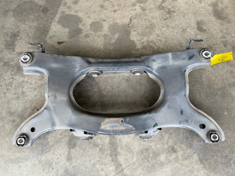 2012 Land Rover Evoque Crossmember/Cradle/Undercarria