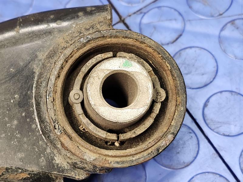 2016 Kia Sedona Lower Control Arm Rr