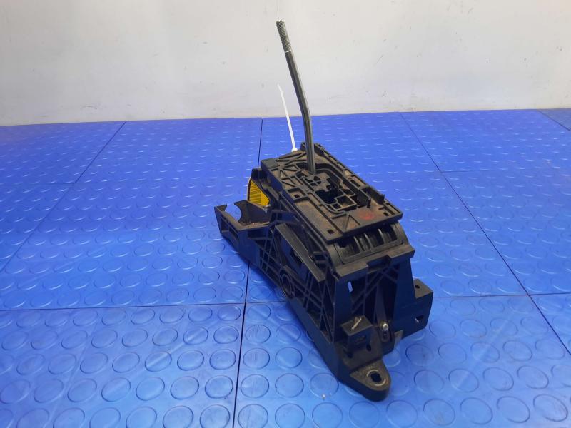 2012-2015 Toyota Camry Automatic Gear Shifer Assembly Genuine OEM 3356006230