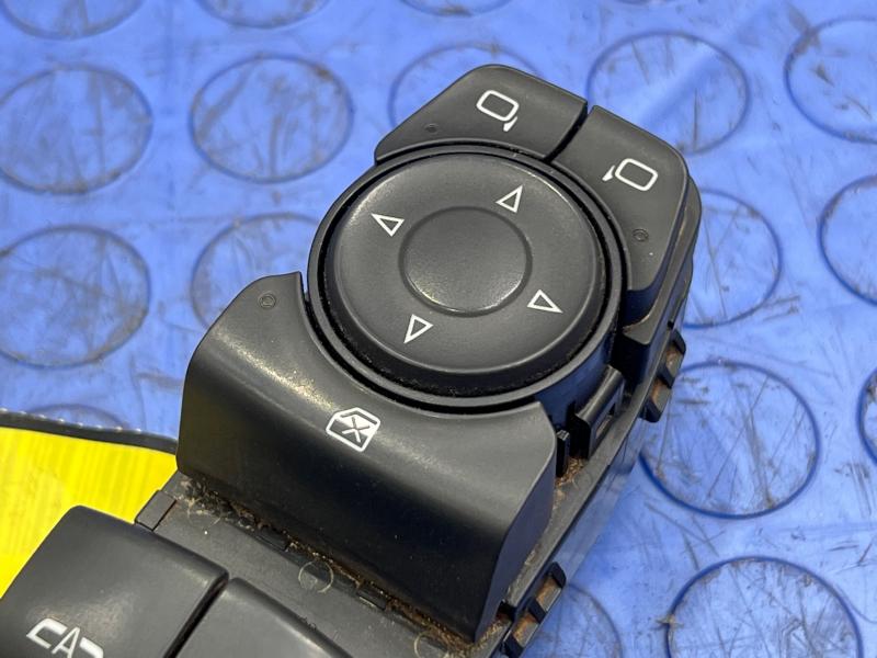 2020 GMC Terrain Door Switch Front