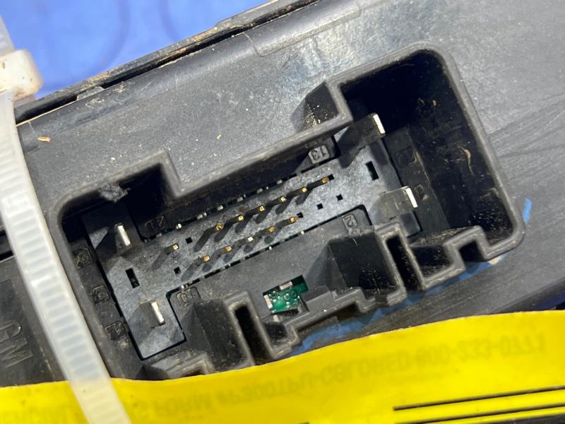 2020 GMC Terrain Door Switch Front