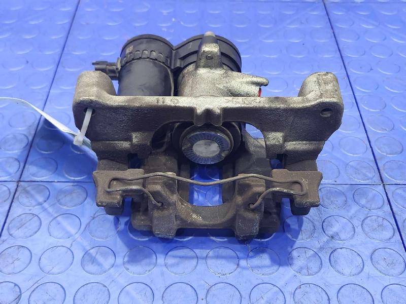 2018 Subaru Legacy Caliper