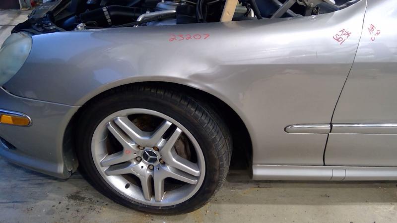 2006 Mercedes S-Class Fender