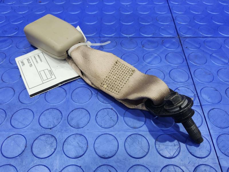 2011 Kia Sorento Rear Seat Belt