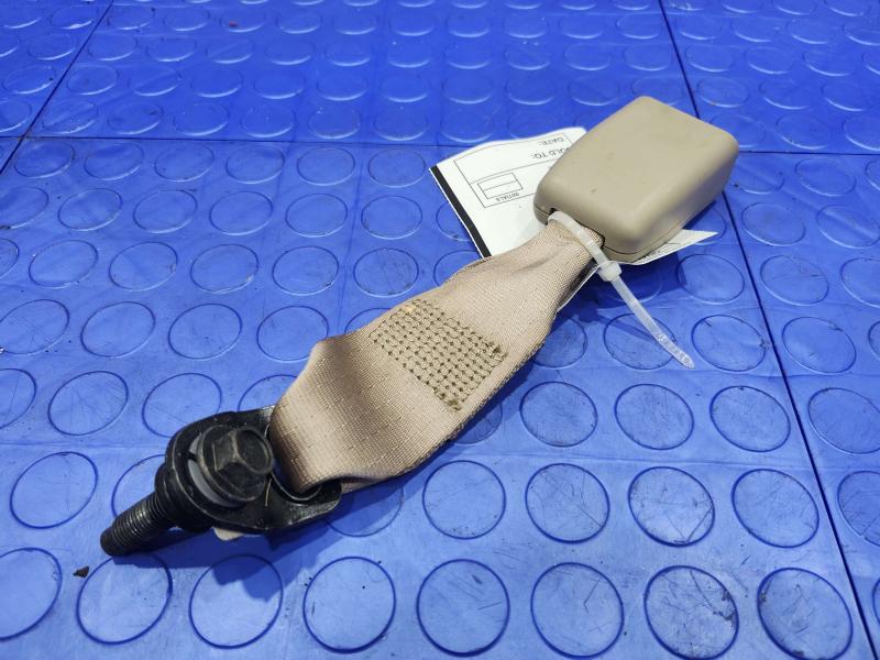 2011 Kia Sorento Rear Seat Belt