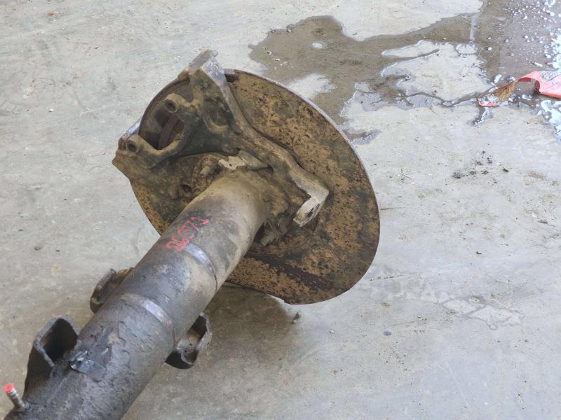 2004 Ford Explorer Rear Axle Assy.