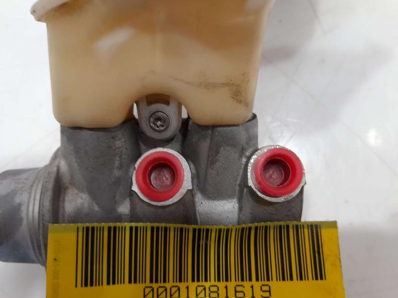 2016 Nissan Maxima Master Cylinder