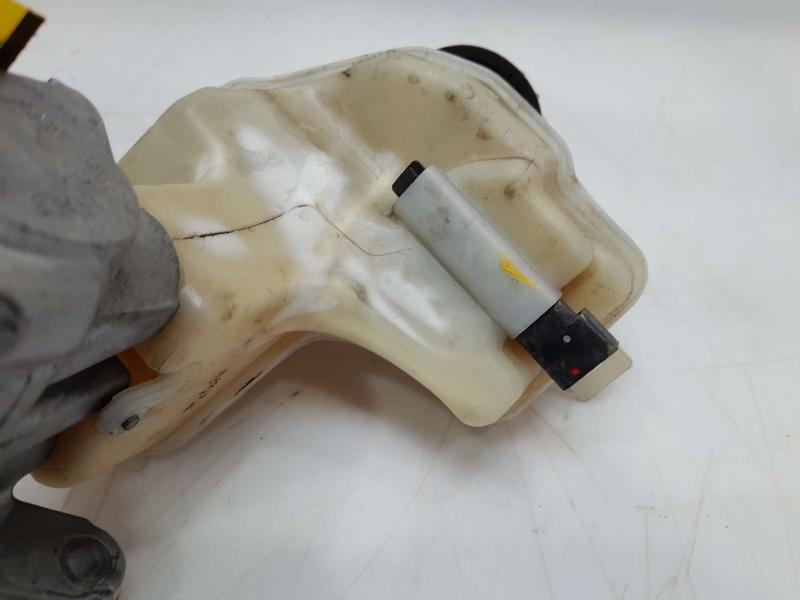 2016 Nissan Maxima Master Cylinder