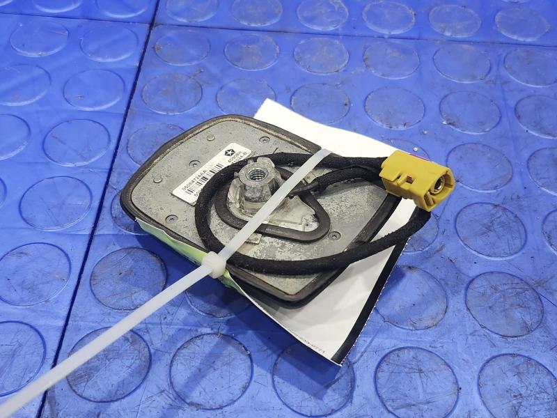 2010 Dodge Ram 1500 Antenna