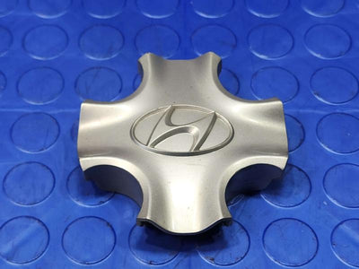2013 Hyundai Accent Center Cap