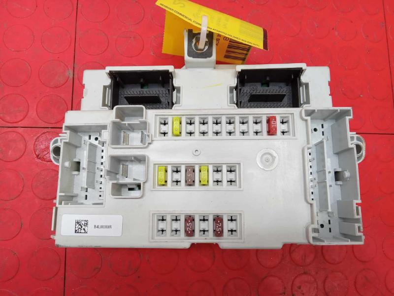 2016 Chrysler 200 Body Controller Module Junction Block OEM 68273253AC