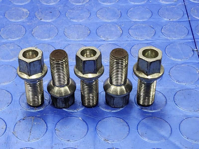 2018 Audi A4 Lug Nuts