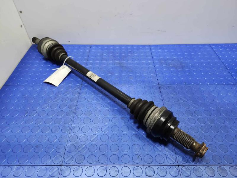 2016 BMW 528I Axle Shaft