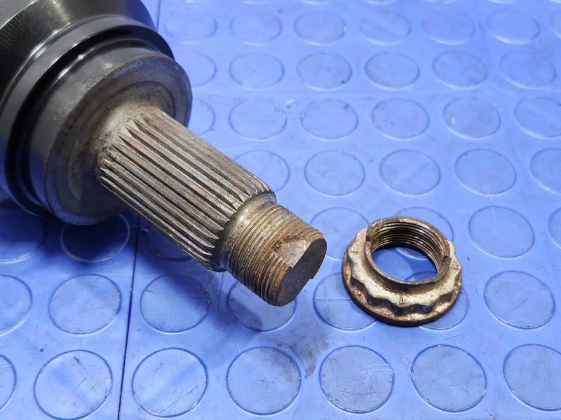 2016 BMW 528I Axle Shaft